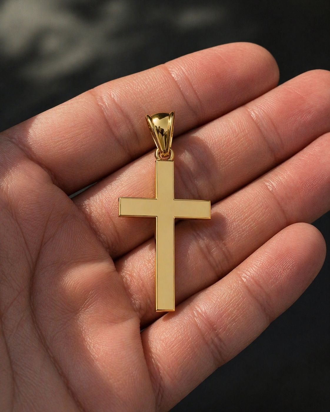 The Essential Cross 18K